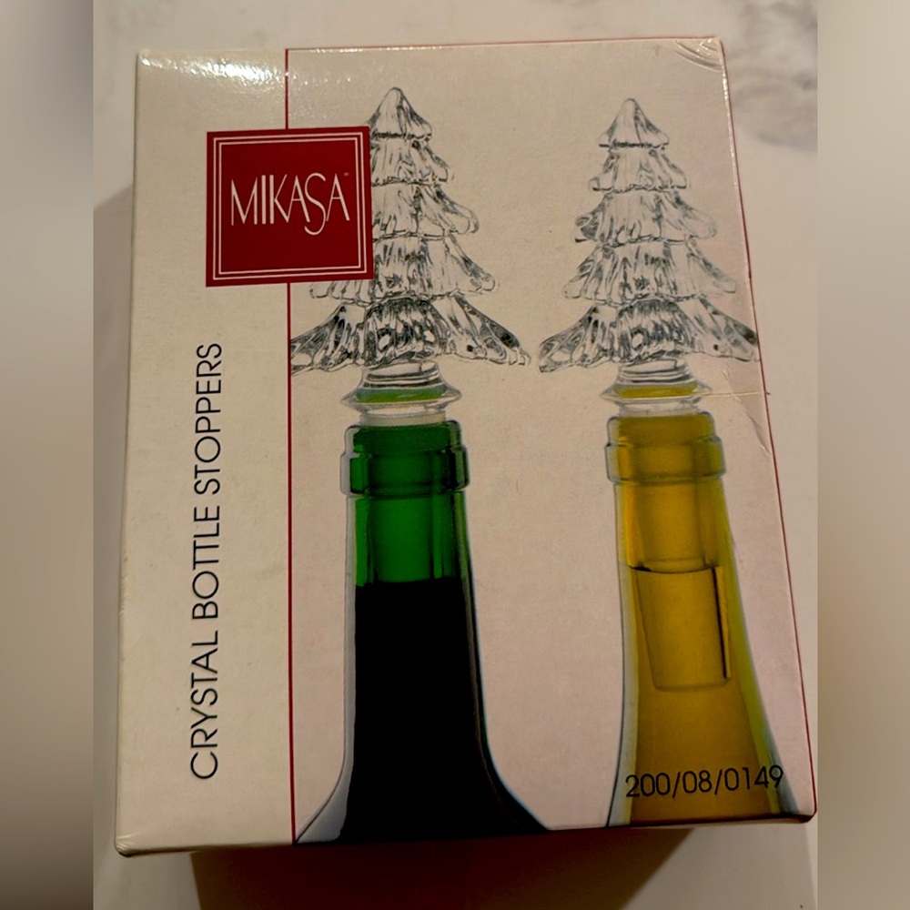 Mikasa Christmas Tree Wine Stopper- New in box
